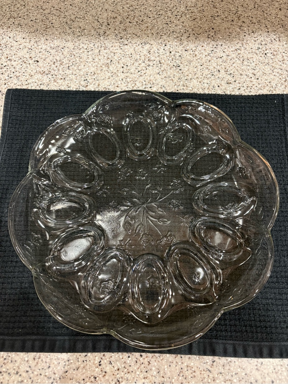 Anchor Hocking Savannah Glass Deviled Egg Platter Plate Dish in box